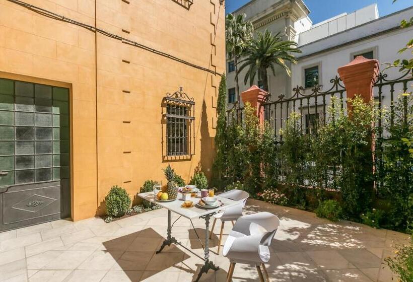 آپارتمان 1 خوابه همکف, Casa Temprado