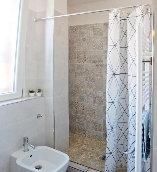 Номер Deluxe, Ben Ti Voglio B&b   Camere Con Bagno Privato In Camera E Uso Cucina   Possibilità Self Check In