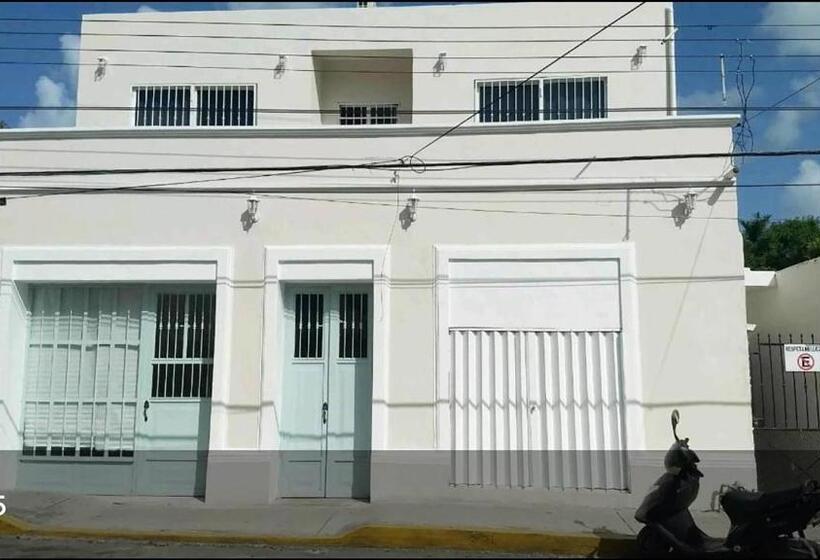 Standart Oda, Carlota Guest House