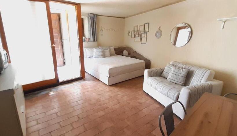 스탠다드 룸, Tavernetta Vicino Lago Trasimeno