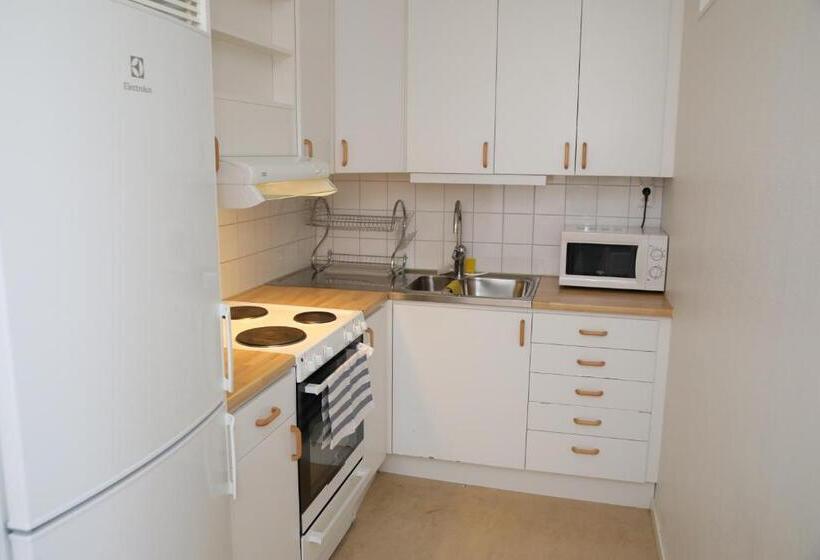 스탠다드 스튜디오, Fastliving Apartment