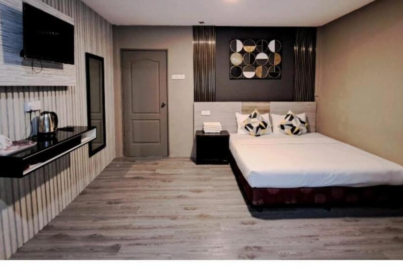 اتاق استاندارد چهار تخته, Tc Theme Park Guest House