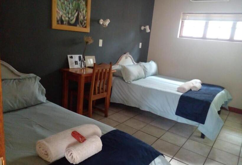 Трехместный Номер Комфорт, Citrusdal Guest Rooms