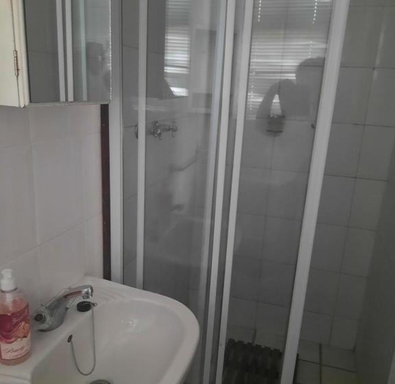 Семейный Номер, Citrusdal Guest Rooms