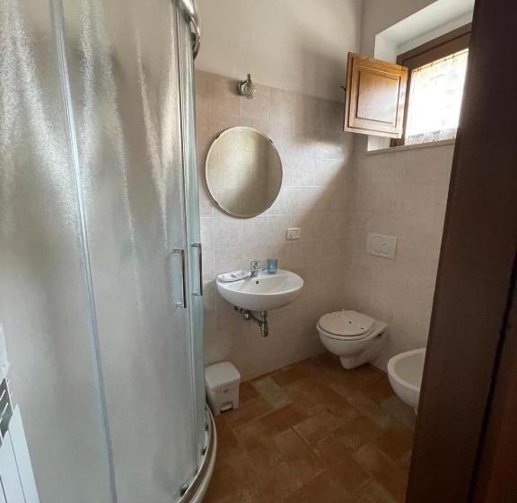 Номер Стандарт Вид на Бассейн, Agriturismo Piandimaggio