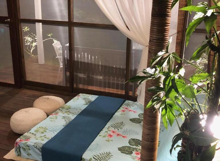 家庭间, The Cabins At Lvf