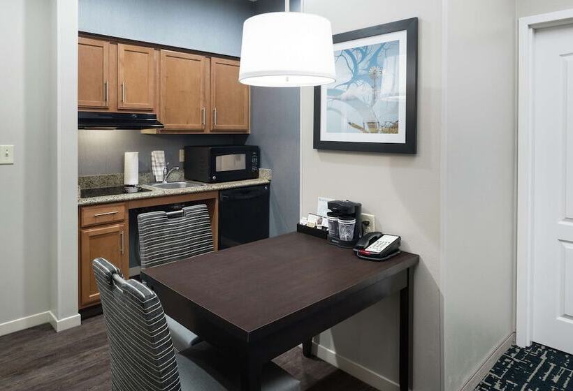 스위트, Homewood Suites By Hilton Cedar Rapidsnorth