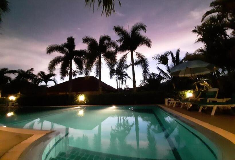 Бунгало Стандарт 3 Спальни, D&k Smiley Phuket Resort