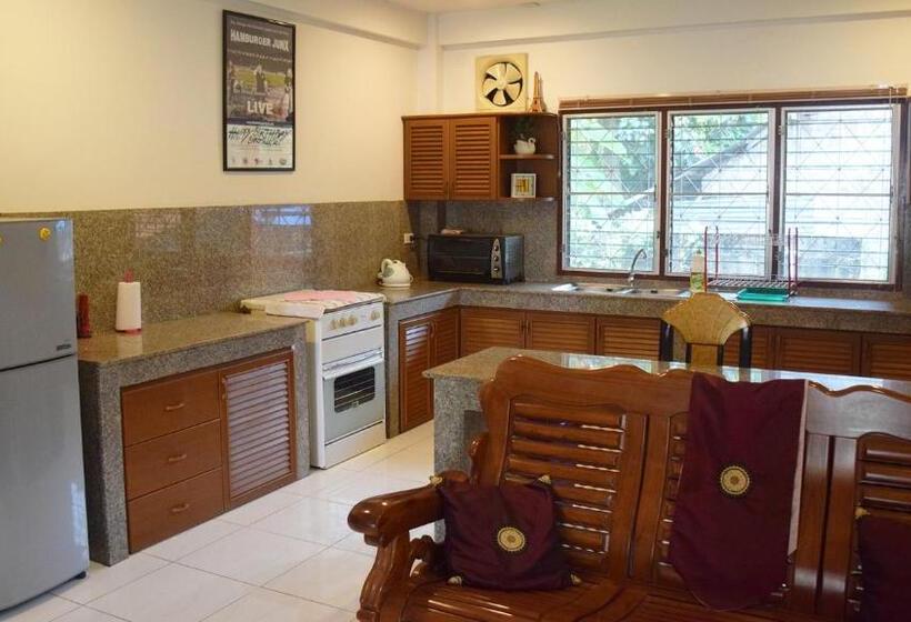 Бунгало Стандарт 3 Спальни, D&k Smiley Phuket Resort