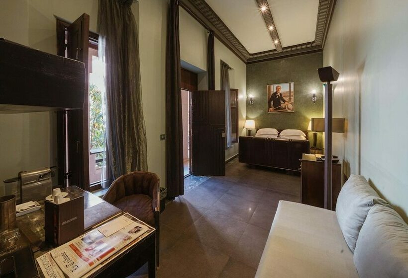 سوییت جونیور, Villa Makassar