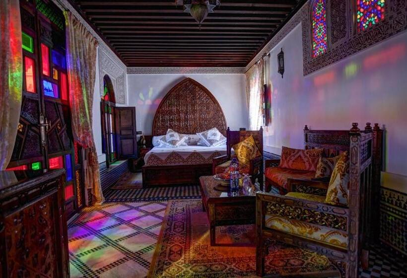 سوییت, Riad Salam Fes