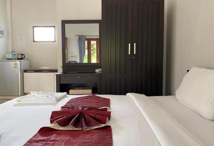 بانگلوی استاندارد, Yuwadee Resort