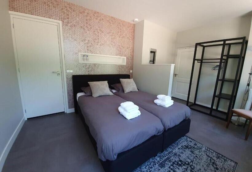 Номер Стандарт, B&b Dennenbos