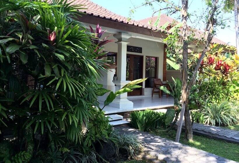 Номер Superior, Bumi Ayu Bungalow Sanur