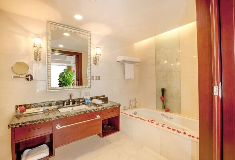 Люкс Повышенной Комфортности, Soluxe Hotel Guangzhou