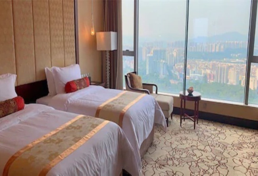 Номер Executive, Soluxe Hotel Guangzhou