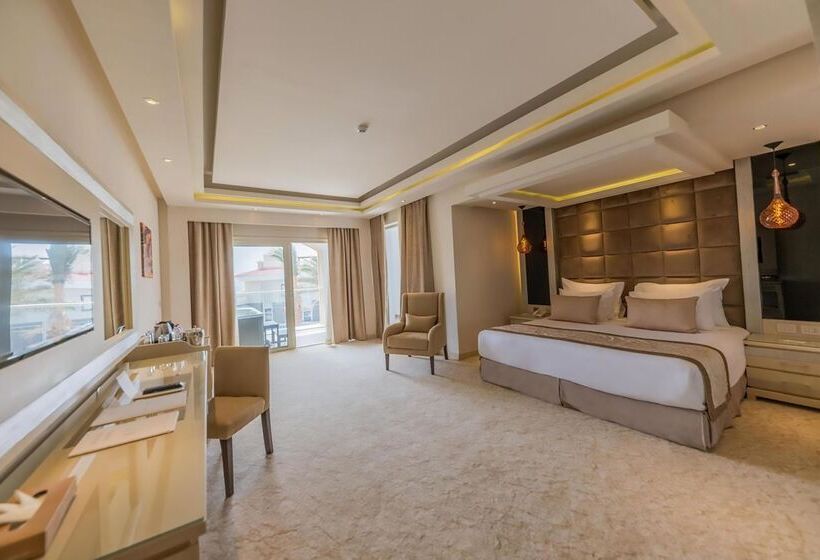 اتاق لوکس با وان آب گرم, Kaisol Romance Resort Sahl Hasheesh - Adults Only