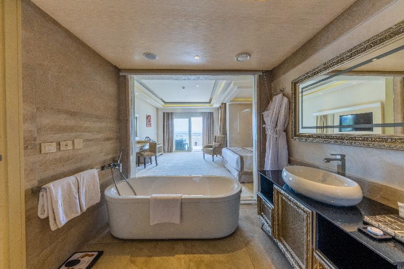اتاق لوکس با وان آب گرم, Kaisol Romance Resort Sahl Hasheesh - Adults Only