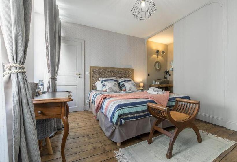 Номер Стандарт, Le Logis D Augustin