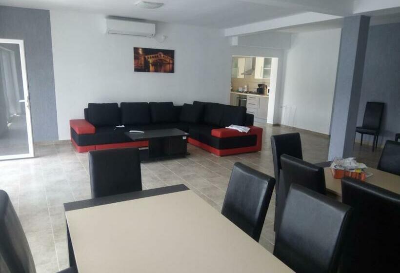 اتاق استاندارد, New Exclusive
