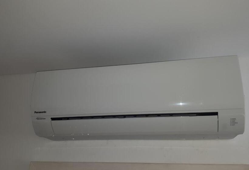 اتاق استاندارد چهارنفره با سرویس بهداشتی مشترک, Tabor   Apartments Rozmanova Street
