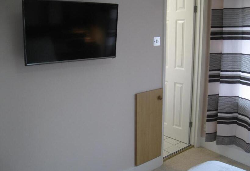Номер Стандарт, Perfect For Petersfield B&b
