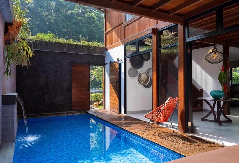标准间, Jsi Resort