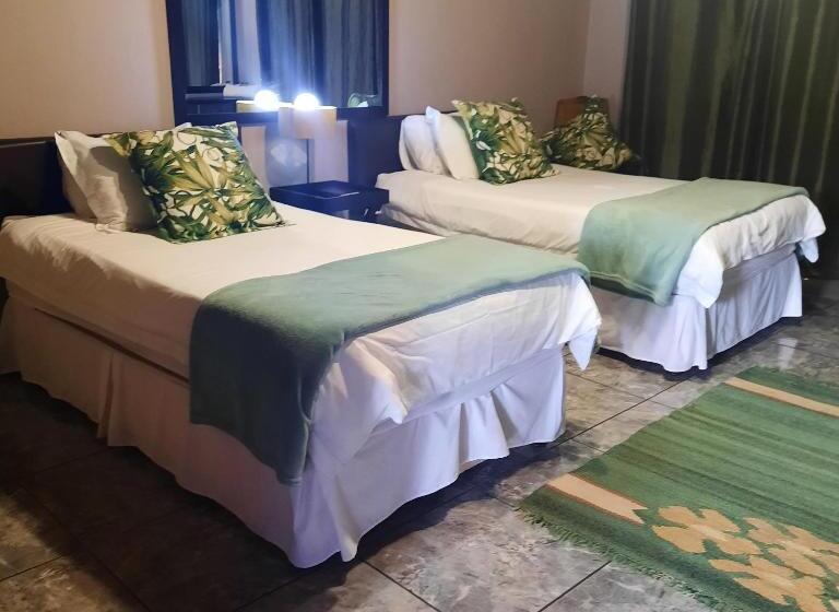 Номер Стандарт Вид на Горы, Monte Roza Guest House