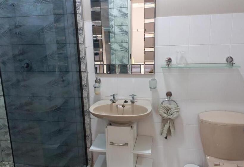 Standard Room, The Nest