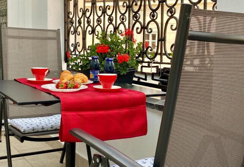 آپارتمان 1 خوابه با تراس, Apartments Igor
