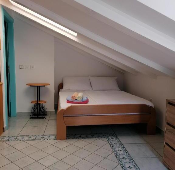 آپارتمان 1 خوابه با تراس, Apartments Igor