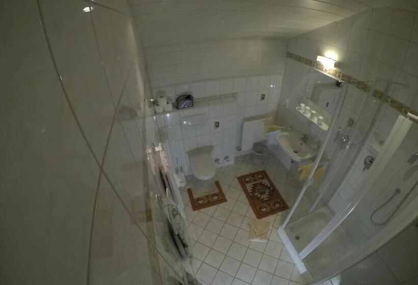 Семейный Номер, Gastehaus Reichle