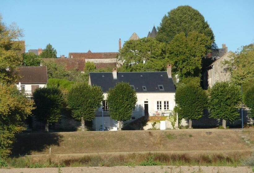 Family Suite, En Bord De Loire