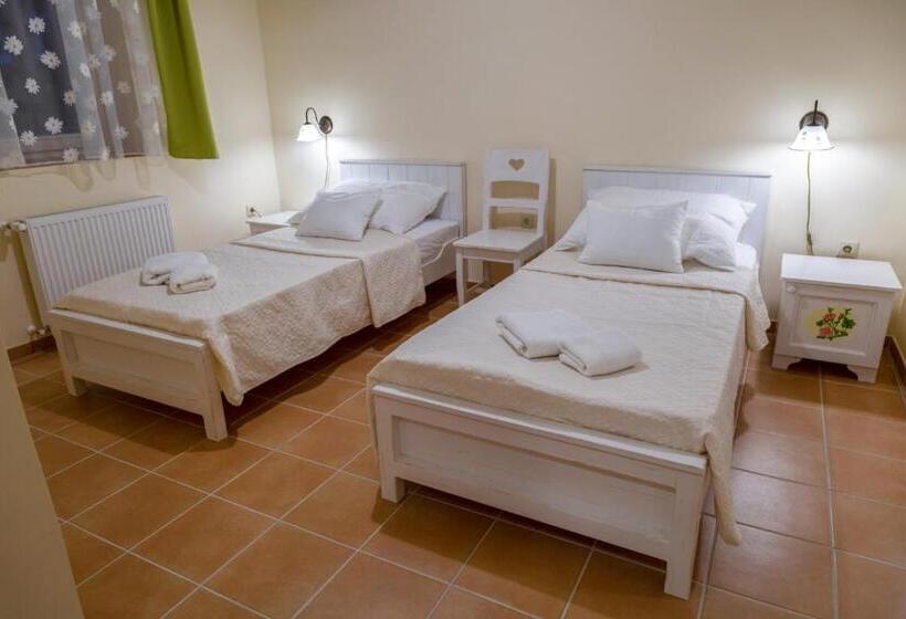 Номер Стандарт, Balzsam Apartmanház