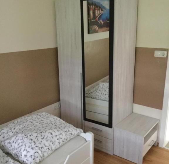 Номер Стандарт Индивидуальный, Domi S Gästehaus