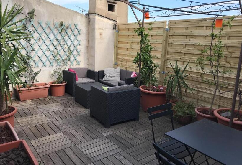 Номер Стандарт с Террасой, Chambre Indépendante Avec Sdb Terrasse Privative. Centre Ville
