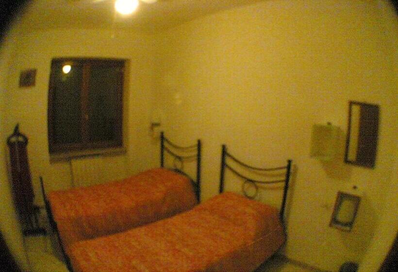 Номер Basic, B&b Medole