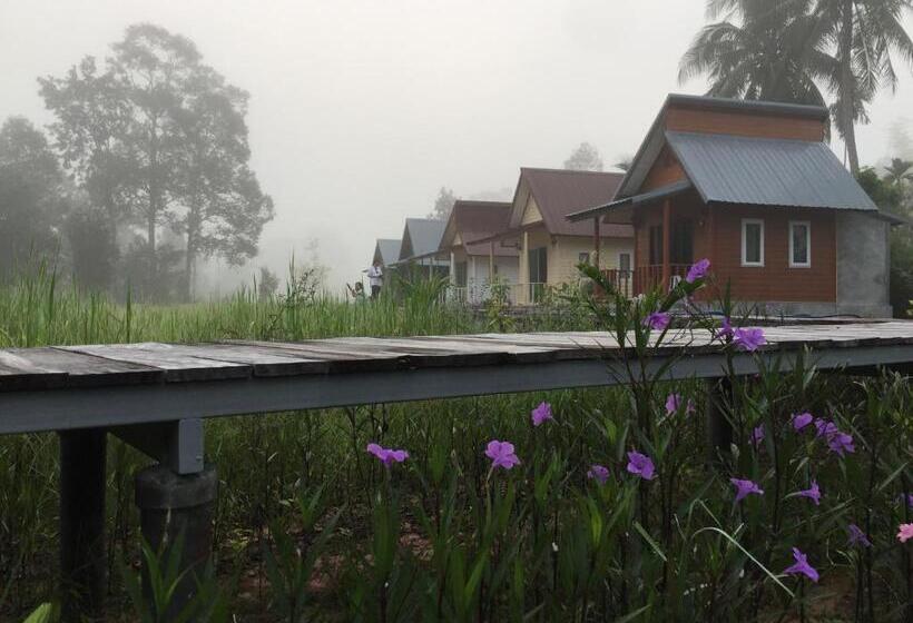 اتاق استاندارد با تراس, Baan Thung Home Stay