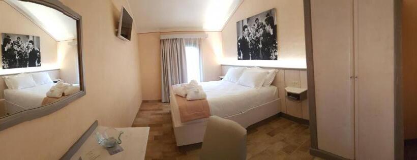 Полулюкс Одноместный с Террасой, Locanda Dolce Vita