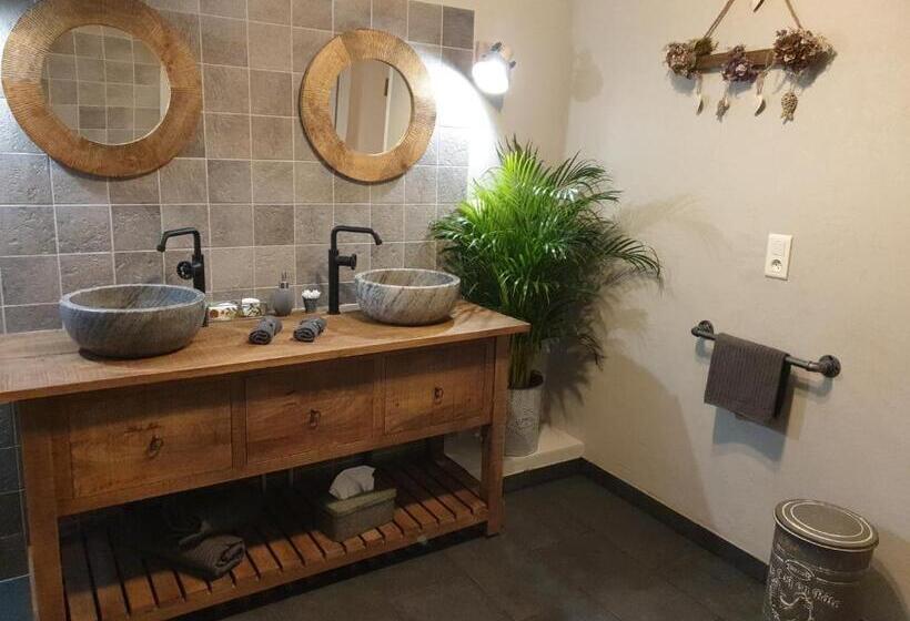 Номер Deluxe, La Villa D Olivène