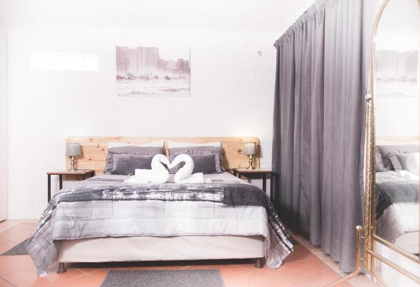 Quarto deluxe, 29 Polvy Street