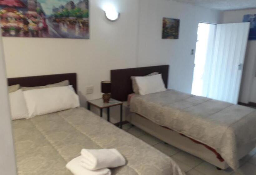 Quarto Economy, 29 Polvy Street