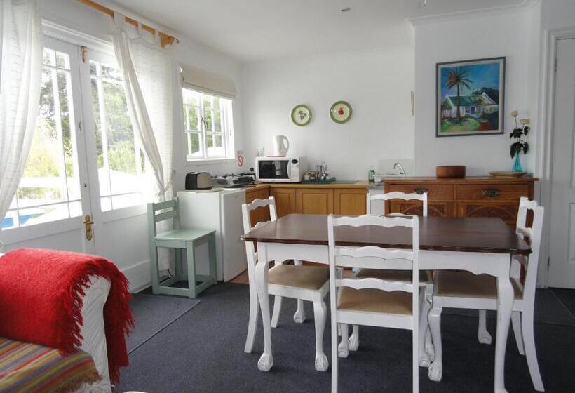 Апартаменты 1 Спальня, Eastbury Cottage