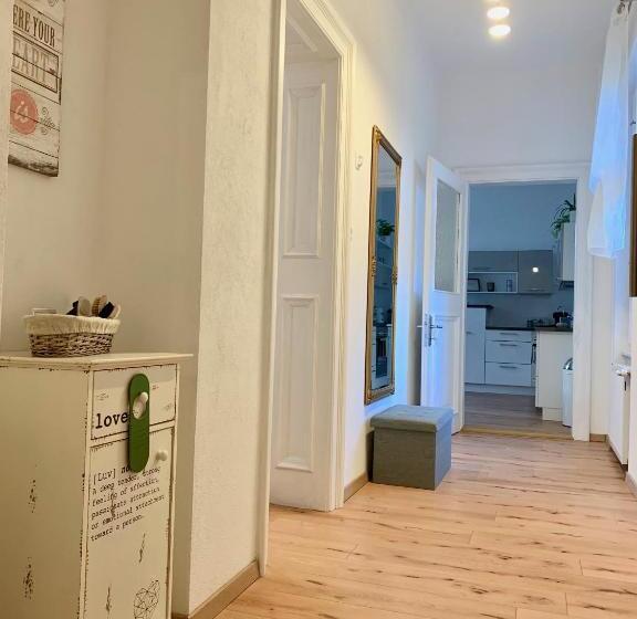 バルコニー付き1ベッドルームアパートメント, Apartment Im Grünen
