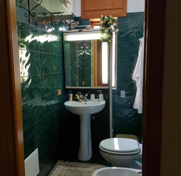 Номер Стандарт Трехместный, B&b Lo Smeraldo