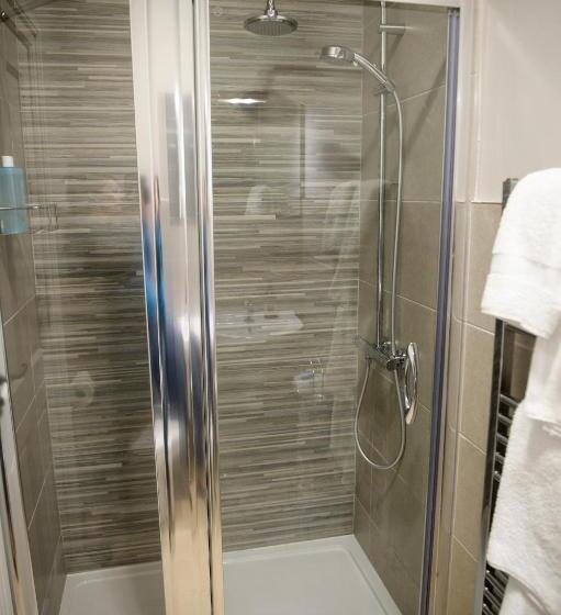 Номер Стандарт, Bank House B&b