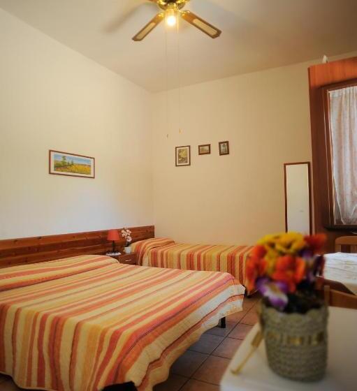 스탠다드 트리플 룸, Agriturismo La Giannottola