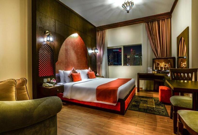 经典工作室, First Central Hotel Suites