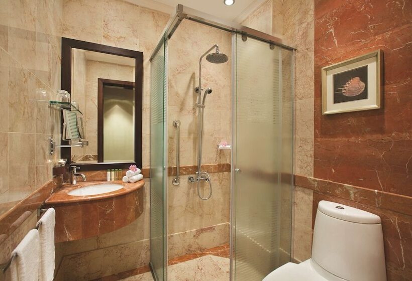 Номер Стандарт, Doubletree By Hilton Hotel Dhahran