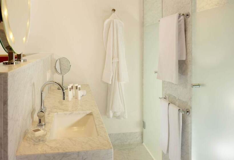 带1个卧室的豪华公寓, Hyperion Hotel Dresden Am Schloss